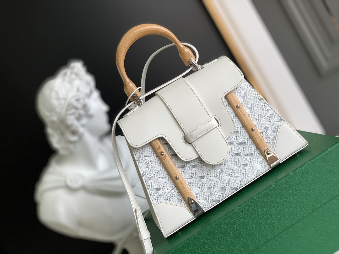 Saigon PM Bag Handbag Shoulder Bag In White